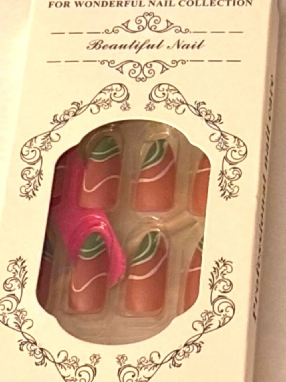 Beautiful Nail Press-On Nail Set Green & White Designs 12/24 Nails ABS Plastic